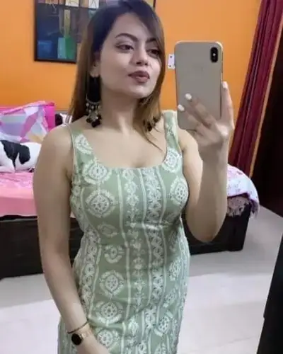 Call Girl in Orai